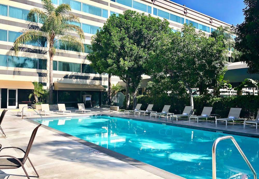 Sheraton Ontario Airport Hotel Esterno foto