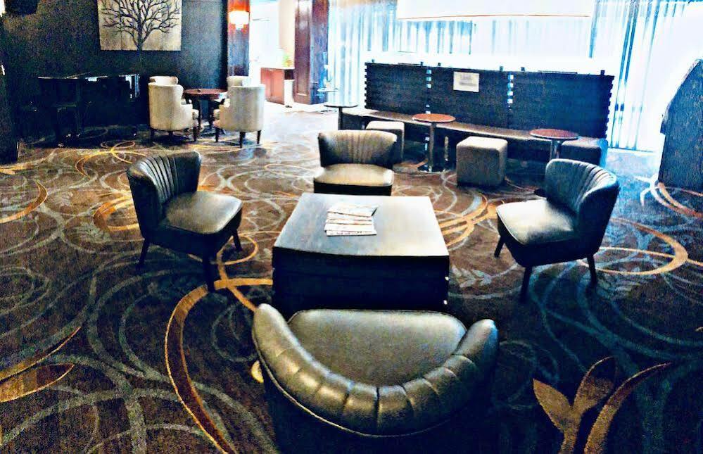 Sheraton Ontario Airport Hotel Esterno foto